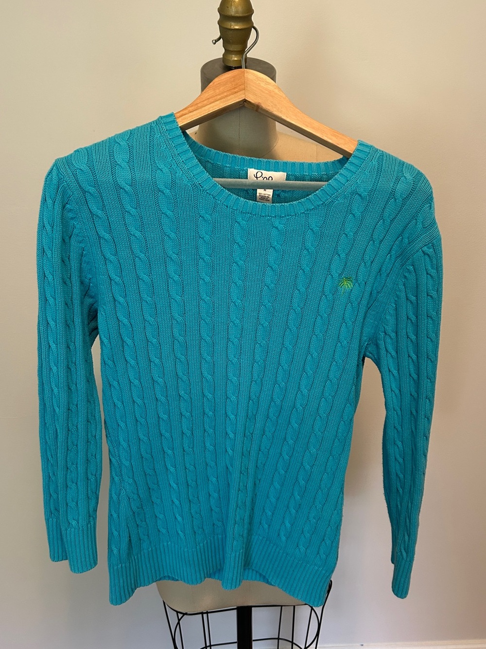 Size M Turquoise Lilly Pulitzer Cable Knit Sweater with Green Palm Tree Logo